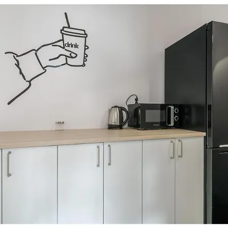 Nowy Grota Pok 2 Homestay *